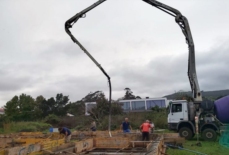 Preparação e betonagem das fundações LSF - Destaque